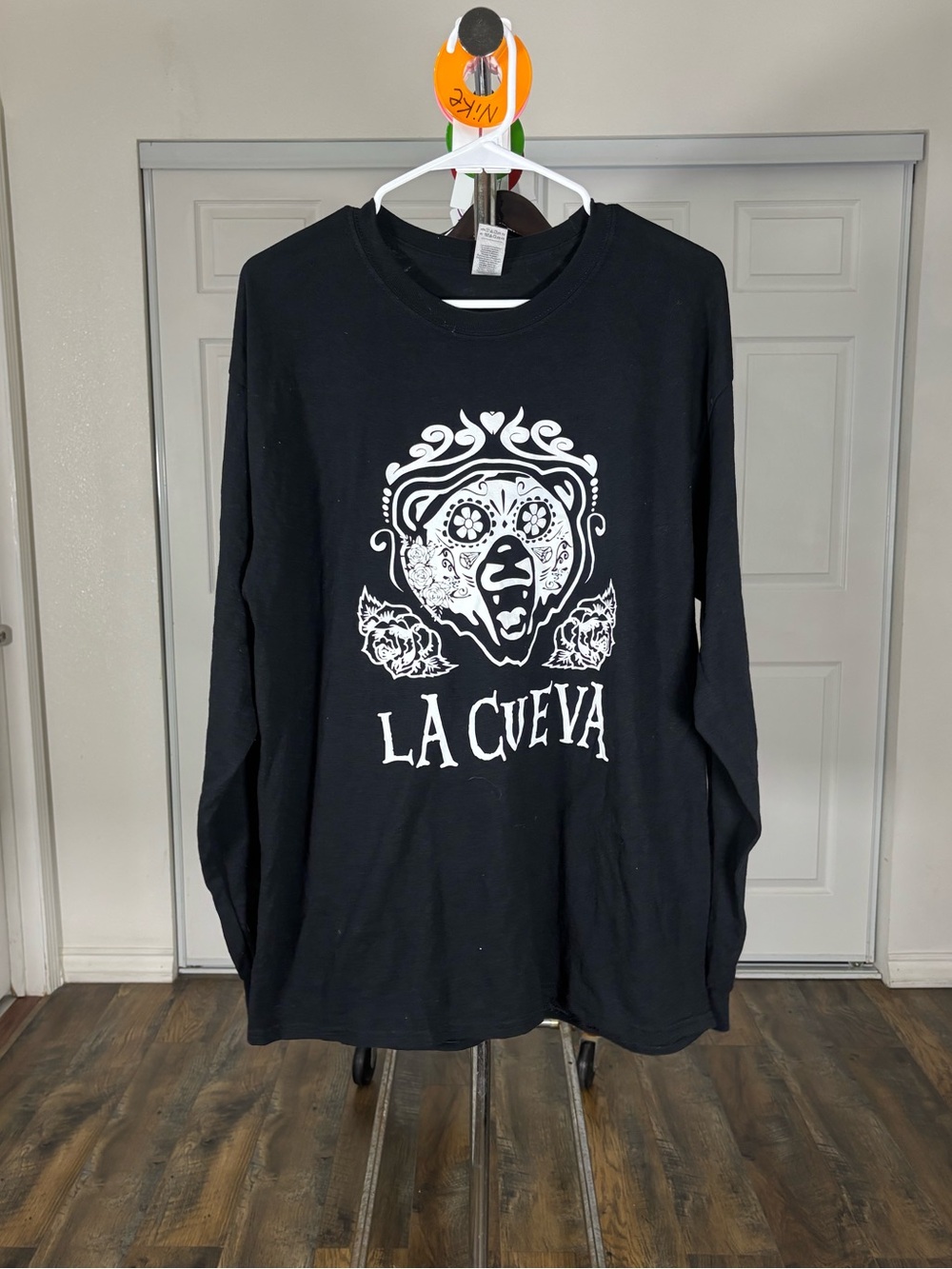Gildan Black Tee with White Skull Floral Graphic